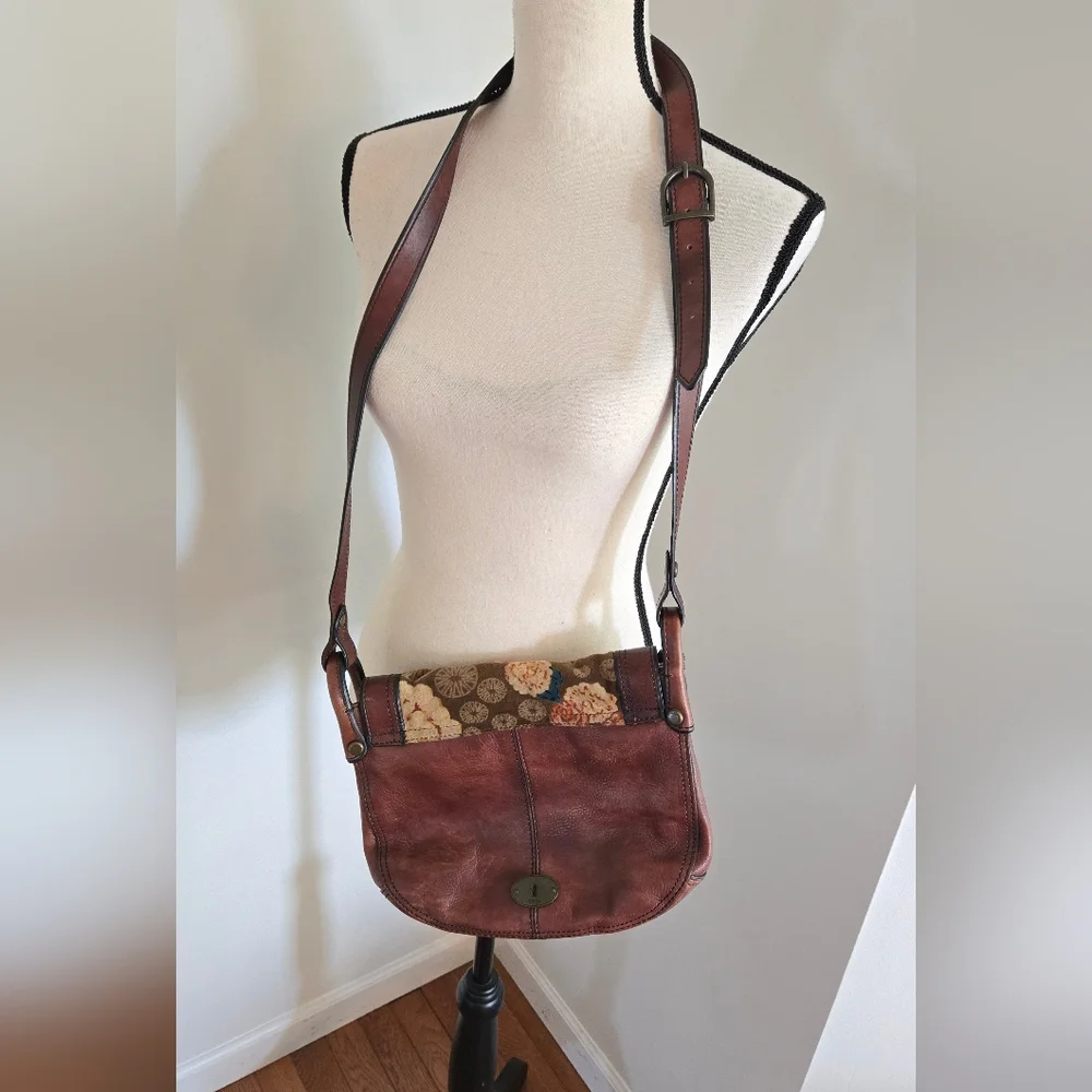 FOSSIL Floral Brown Bag Purse Hippie Boho Shoulder Leather - Picture 3 of 8
